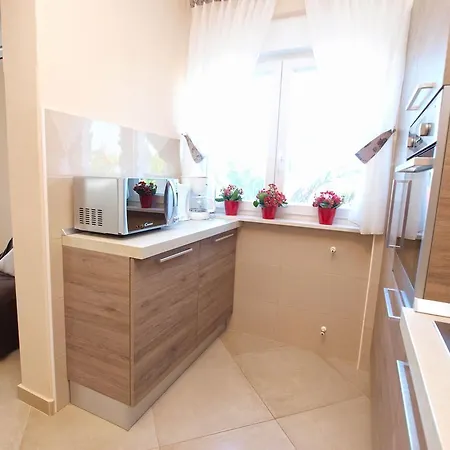 Roberto 1386 Apartamento Galižana